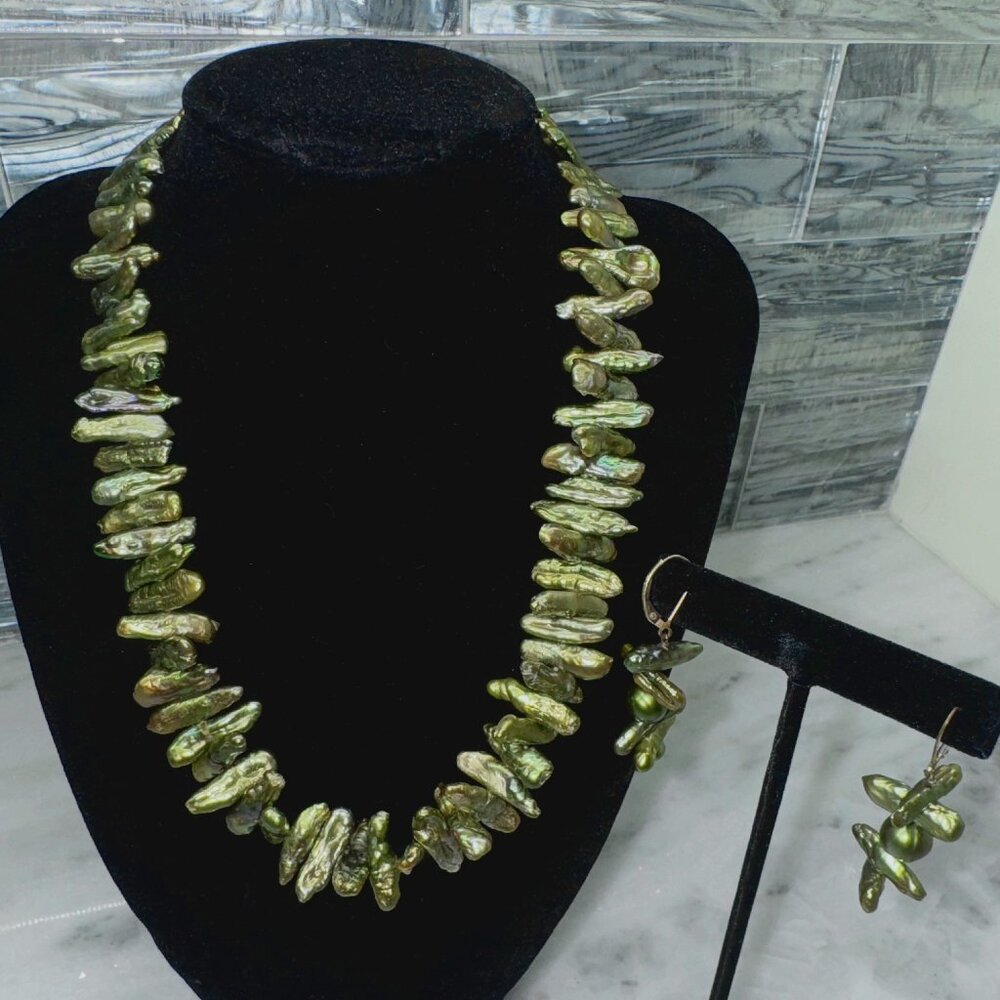 Green Fresh Water Pearl Necklace and Earring Set